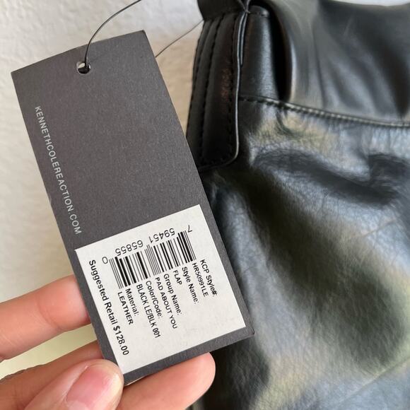 KENNETH COLE BLACK LEATHER PAD ABOUT YOU SHOULDER BAG BRAND NEW - Picture 5 of 7